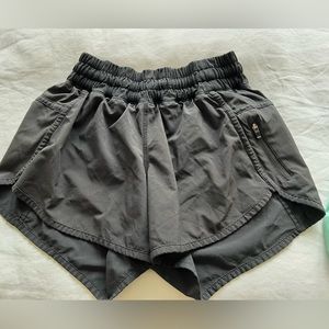 Lululemon size 2 black 4 inch shorts